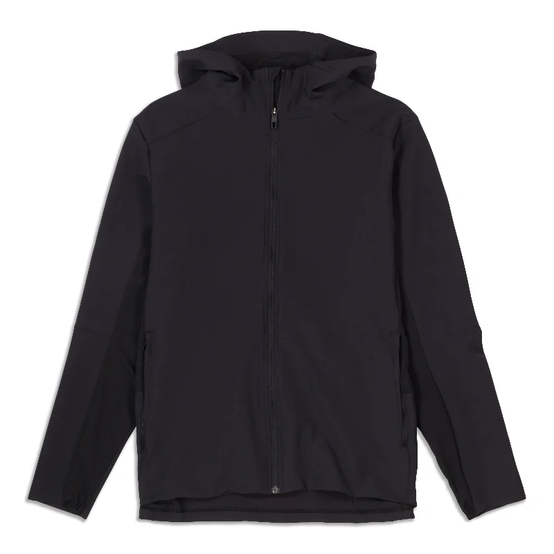 Travel-friendly Warp Light Packable Jacket - Resale