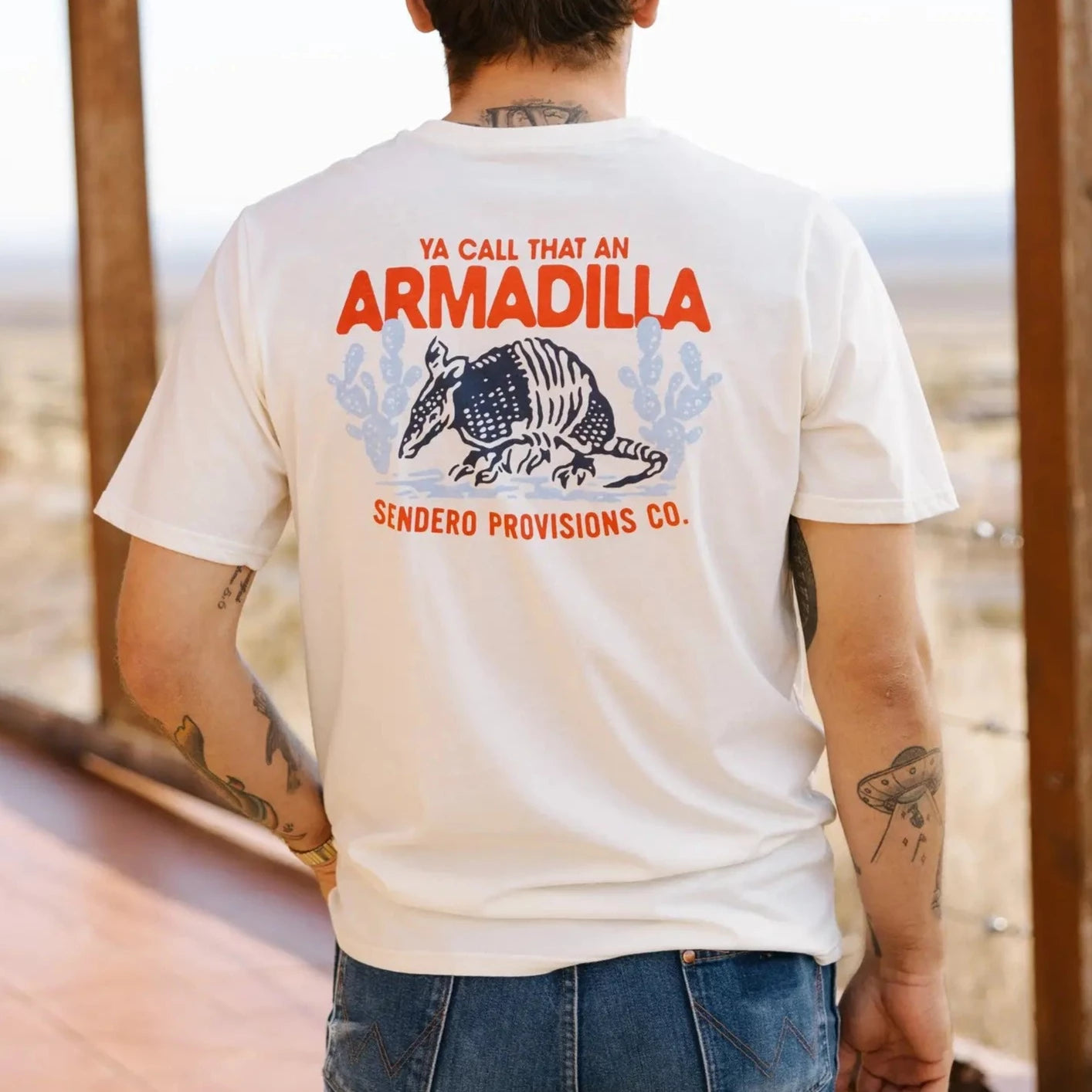 Jacquard shirt Sendero Provisions Men's "Armadilla" Graphic Logo T-Shirt