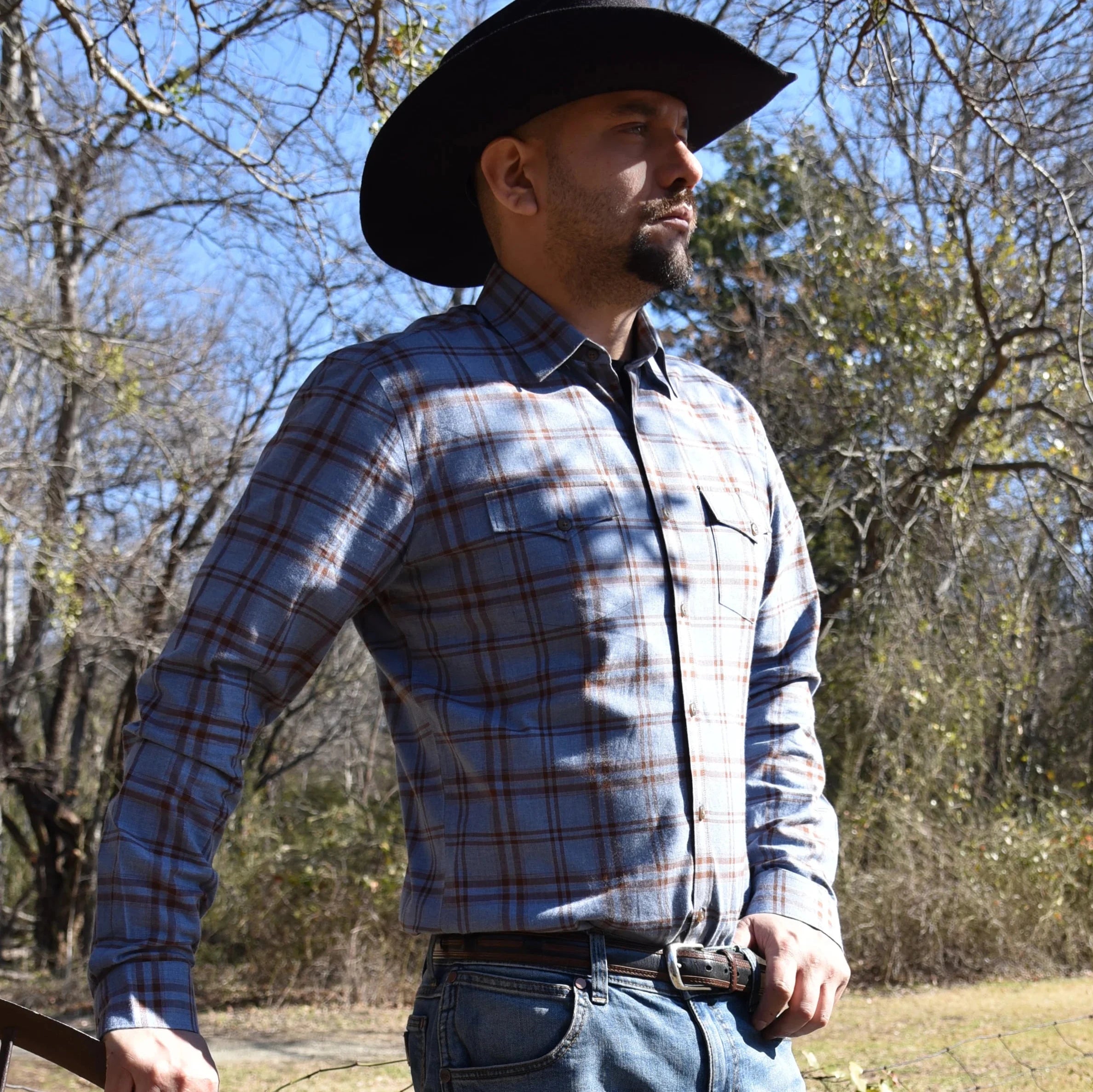 Long sleeve Flynt Western Men's Amistad Western Pearl Snap Shirt in Blue Plaid